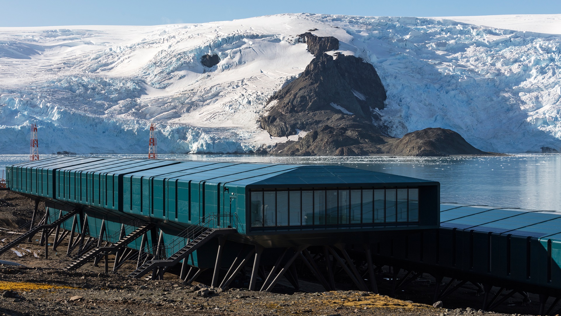 Estación Antártica Comandante Ferraz Guía de Arquitectura Contemporánea